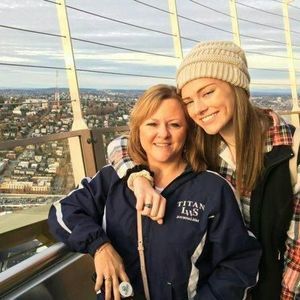 Meet your Posher, Sandi